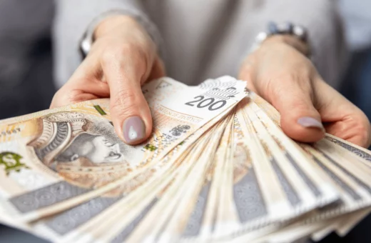 Personal Loan: A Guide to Comparing Selected Options with Good Conditions!